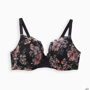 Torrid Lightly Lined Wire-Free Bra Lace Floral 360° Back Smoothing Size 42DD NWT